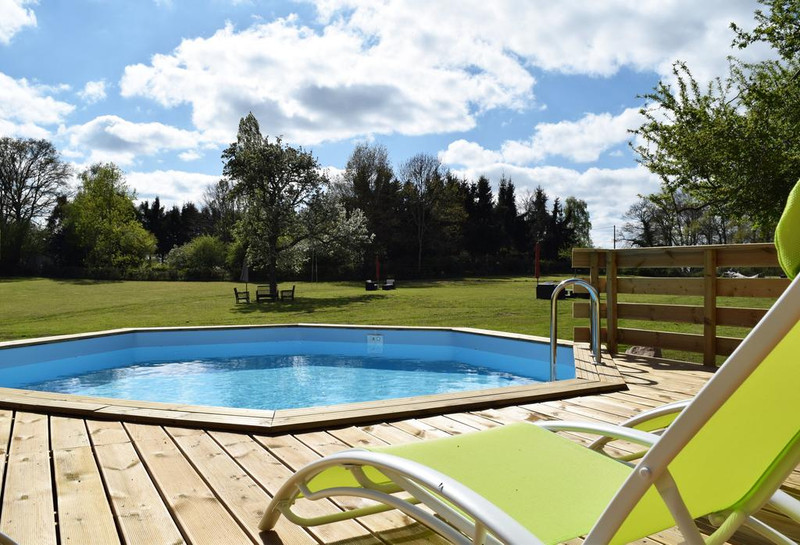 Belle ferme avec maison d'amis et piscine à vendre. Puy de Dôme Moulin